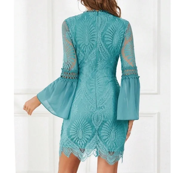 Luxe Lace Flounce Sleeve Party Evening Dress - Picture 2 of 15